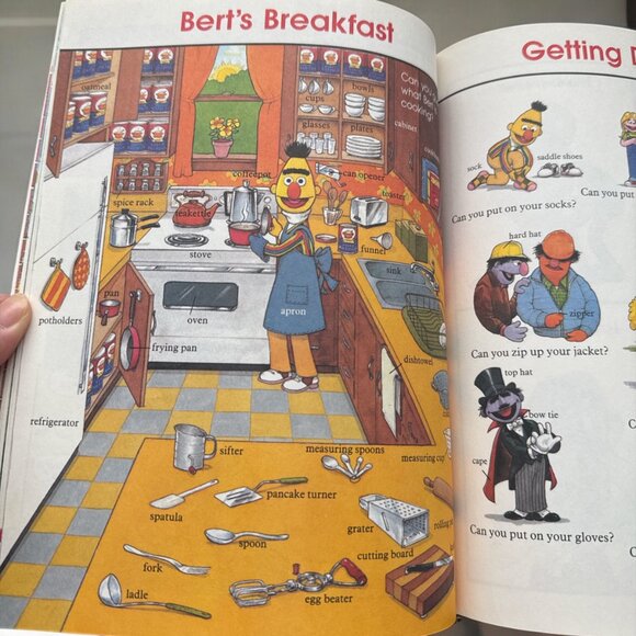 Sesame Street Hardbound Morning to Night 1989 Volume 11 - Picture 8 of 9